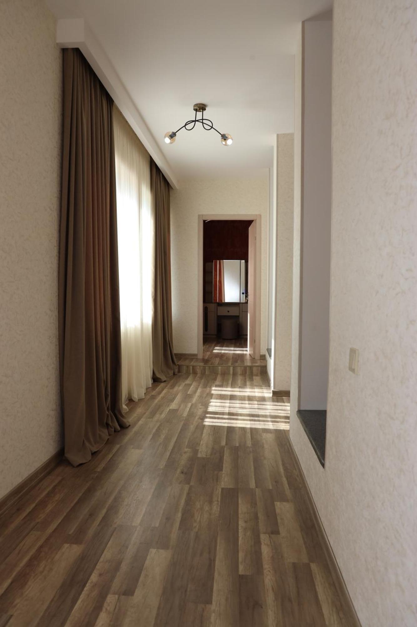 Feel House Hotel T'erjola Екстериор снимка